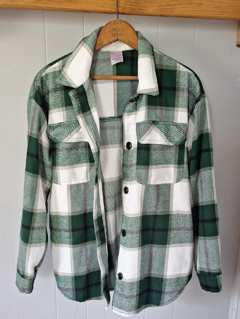 No Boundaries Green and White Plaid Shirt Jacket